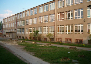 Budynek szkoły dawniej