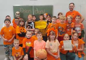 zdjęcie grupowe klasa 4b