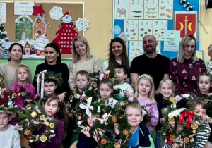 wspólne zdjęcie z rodzicami