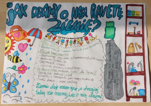 plakat z tematyką dbania o środowisko naturalne, napis, elementy przyrody, produkty z recyklingu