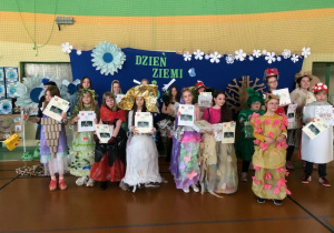 uczestnicy konkursu klasy 4-6